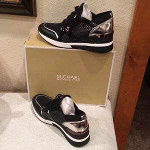 michael michael kors scout trainer
